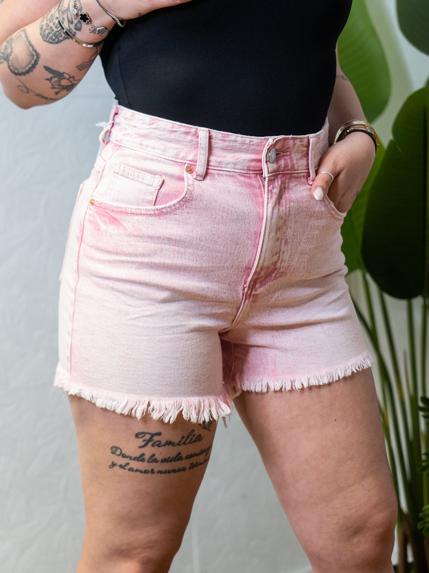 Short rosa