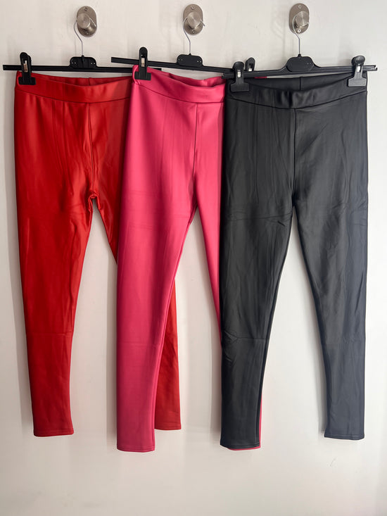 Leggings in pelle